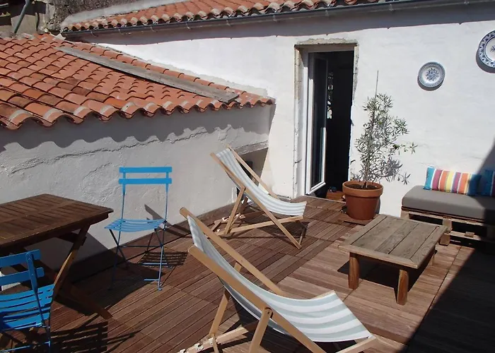 Villa 5 Pièces Oléron 8 Couchages Georges D'oléron Sgo000-905